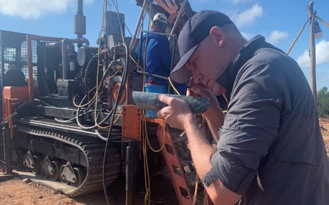 Antilles Gold confirms high-grade copper porphyry discovery at El Pilar