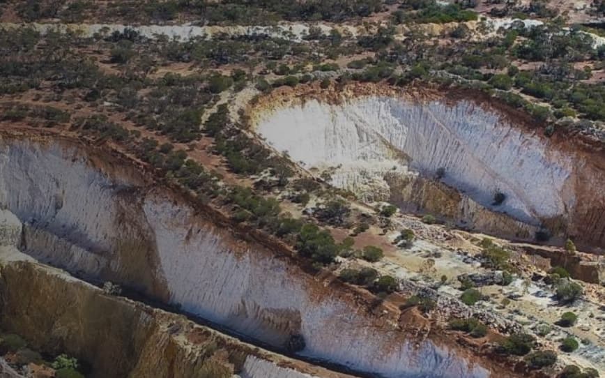 Aurumin strengthens Sandstone position with new tenement grants