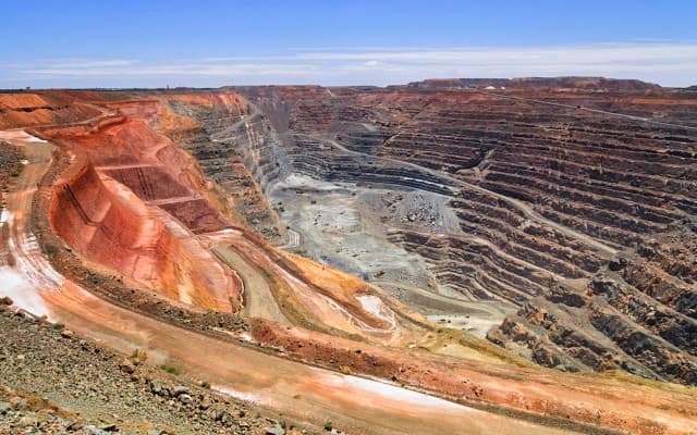 Saracen Minerals pays $1b for Barrick Gold’s stake in Kalgoorlie Super Pit